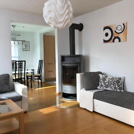 Grosse Wohnung Mit 2 Schlafzimmern Altensteig Bagian luar foto